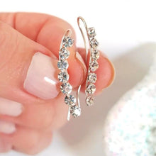 Cargar imagen en el visor de la galería, Aretes Trepadores Adella
