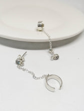 Cargar imagen en el visor de la galería, Aretes Sparkle Chain
